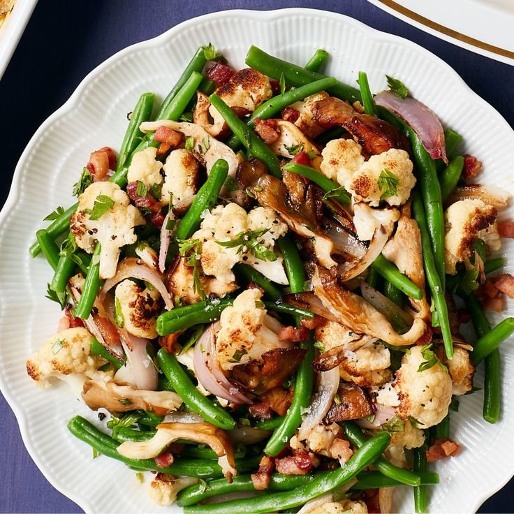 Roasted Cauliflower with Green Beans and Mushrooms Roasted Cauliflower with Green Beans and Mushrooms