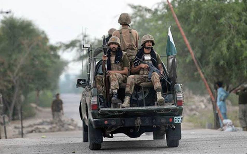 Rescue and law enforcement officials rush to the scene of the tragic Peshawar IED blast Rescue and law enforcement officials rush to the scene of the tragic Peshawar IED blast