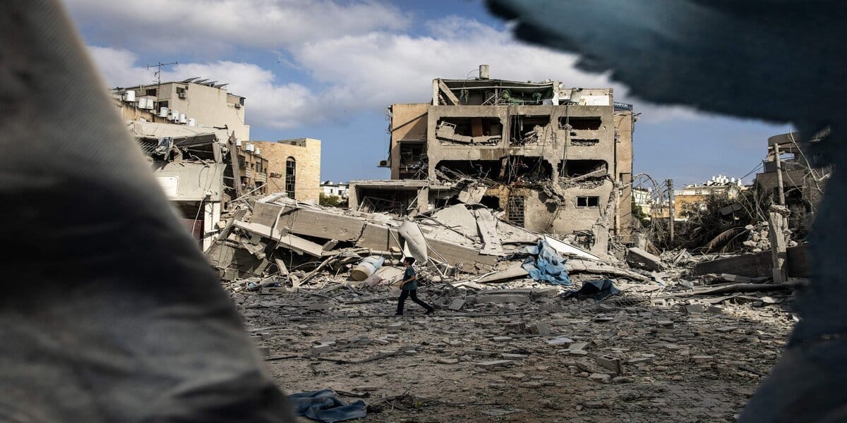 Over 100 Iranian Missiles Hit Israel in Retaliation; 8 Dead, Dozens Injured