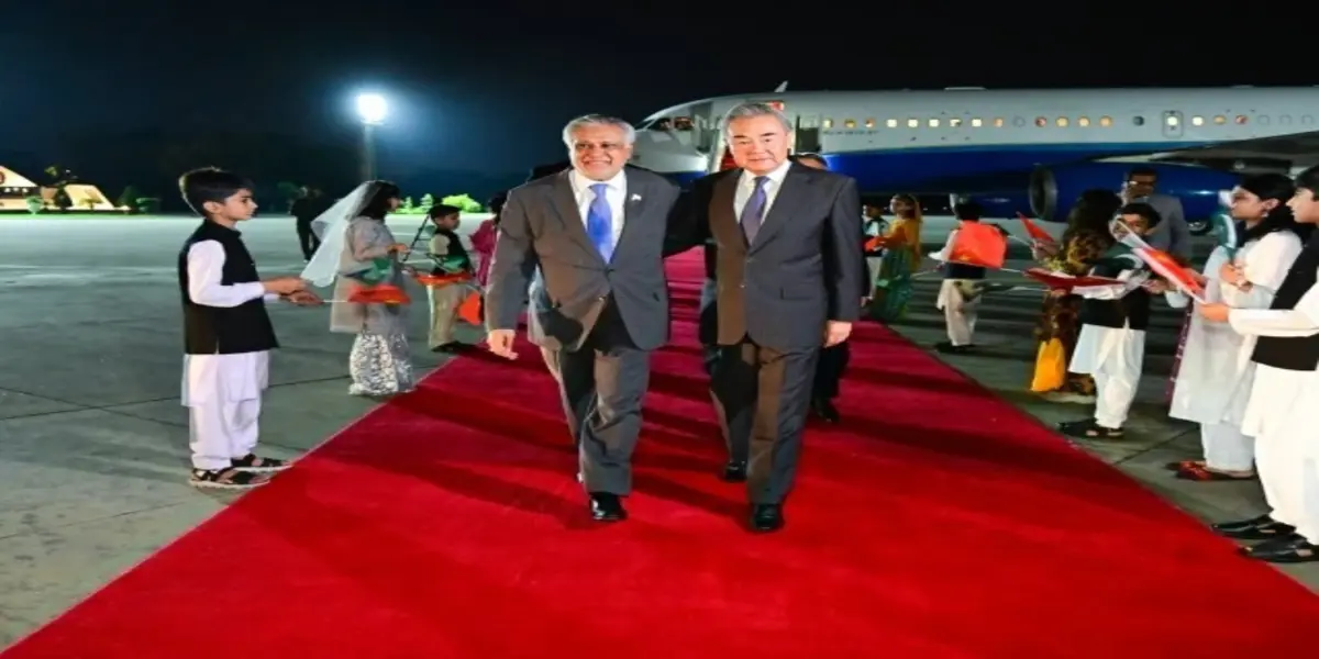 Chinese FM Wang Yi Reaches Islamabad for Key Talks
