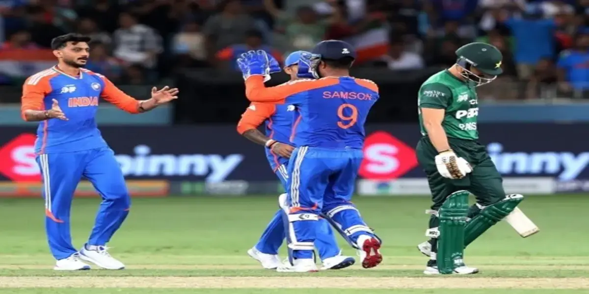Pakistan in Trouble Early Against India in Asia Cup