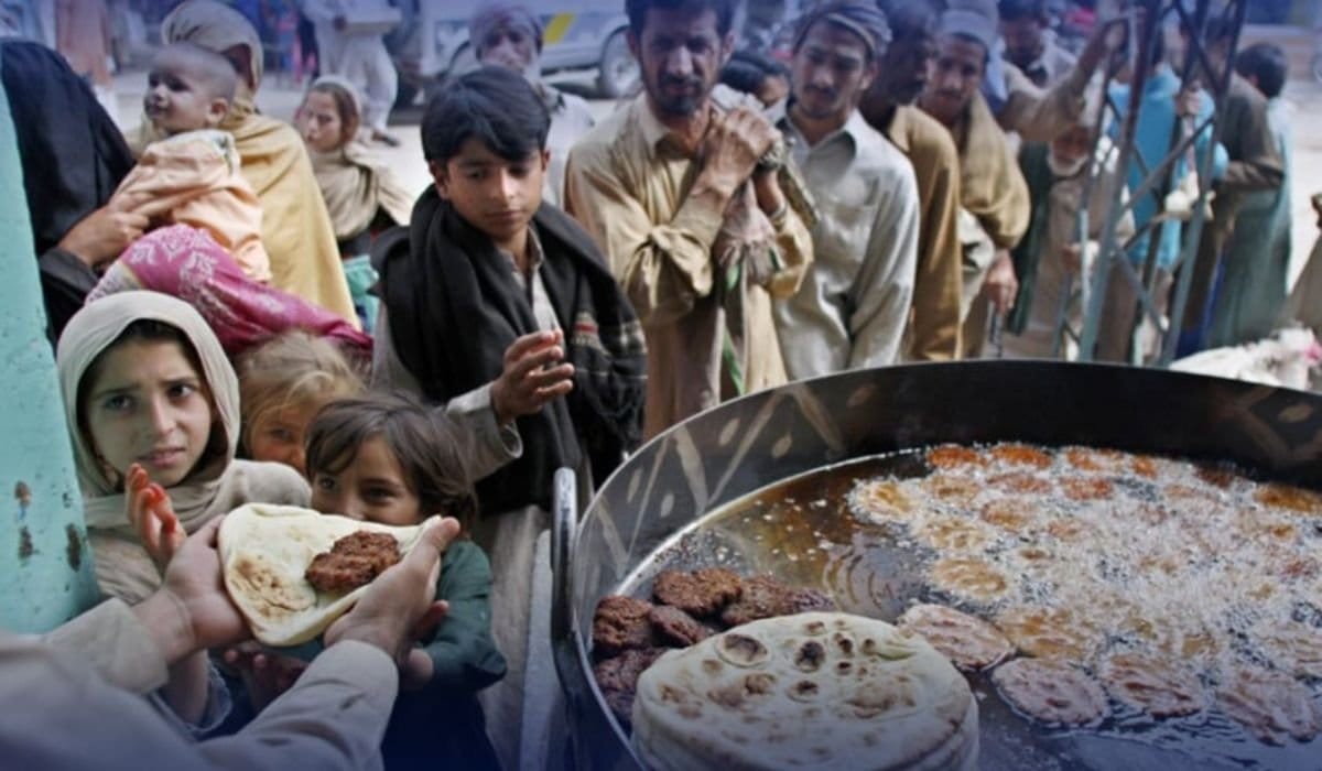 World Bank Warns Poverty Deepens in Pakistan