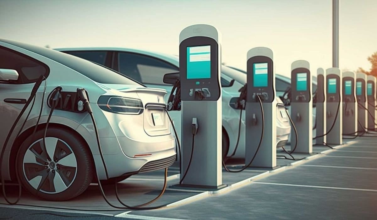 Global EV Sales Growth Slows to Lowest in 2025