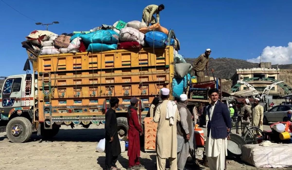Gandapur Seeks Citizenship for Afghans to Boost Investment