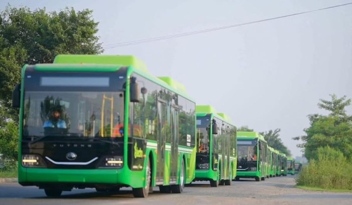 Lahore to Expand Electric Bus Network in October
