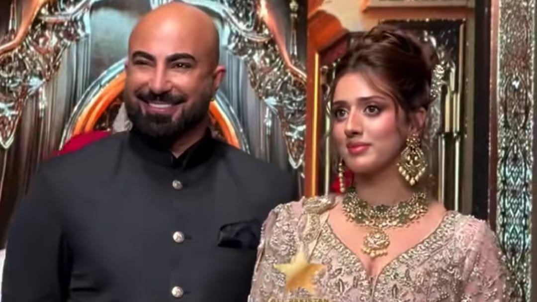 TikTok Star Jannat Mirza Shines as Showstopper at HUM Bridal Couture Week