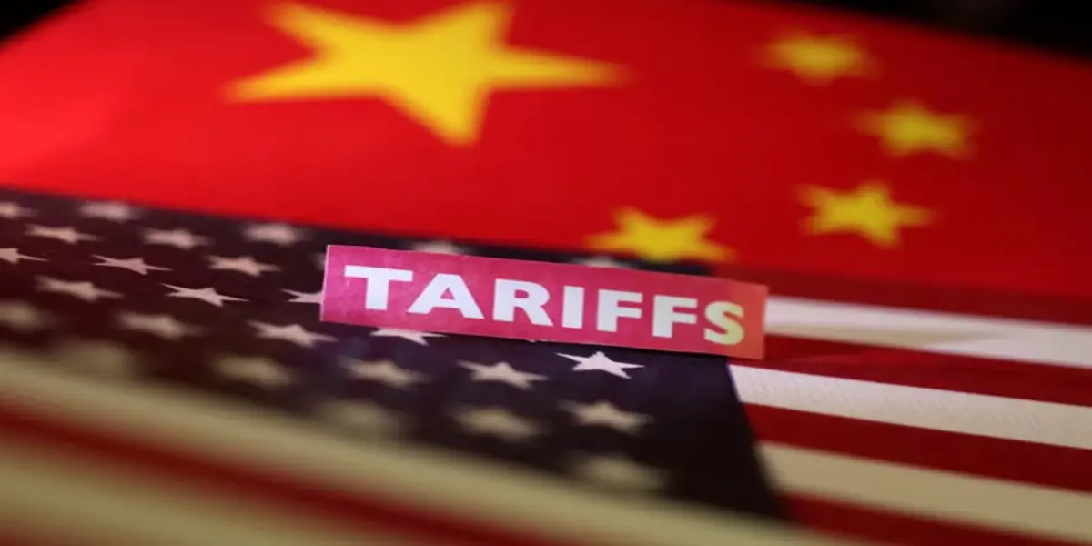 Trump Hints at Big Tariffs on Russian Oil