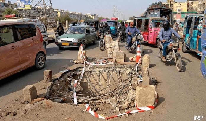 Dera Ghazi Khan Pothole