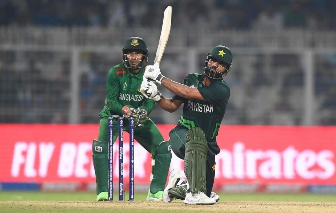 Pakistan's Thrilling Victory Boosts Semi-Final Chances