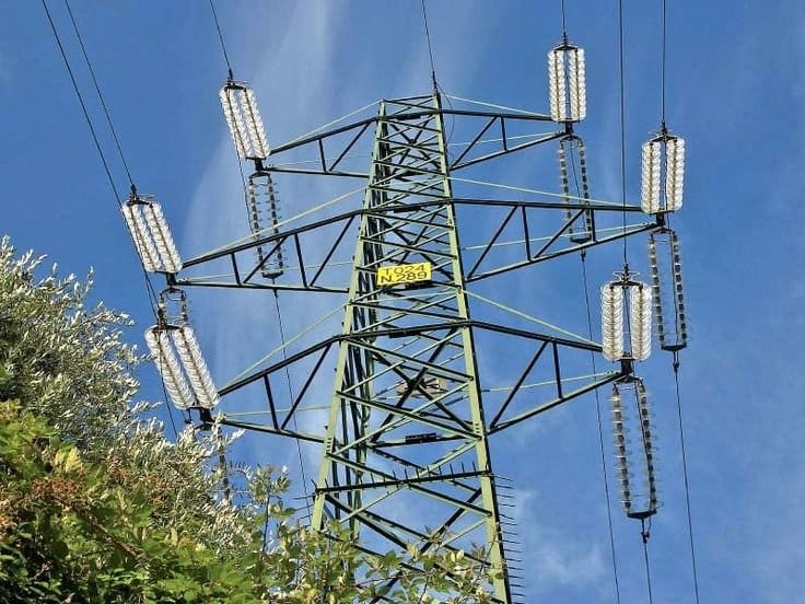 Cost of Power Generation in Pakistan Drops Sharply