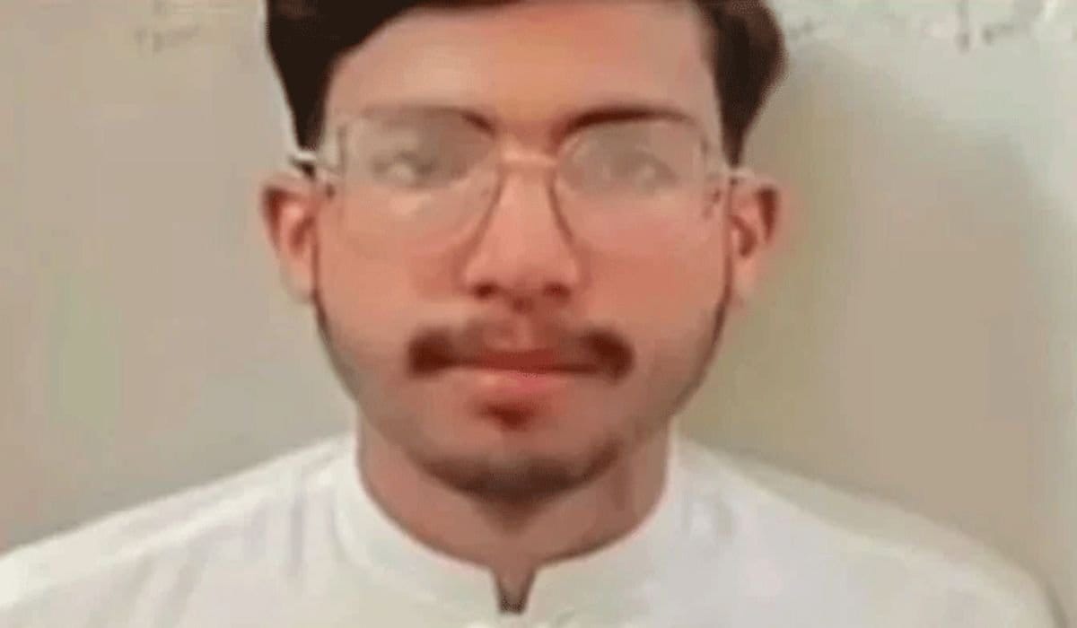 Son of Vegetable Vendor Shines in Lahore Board Exams