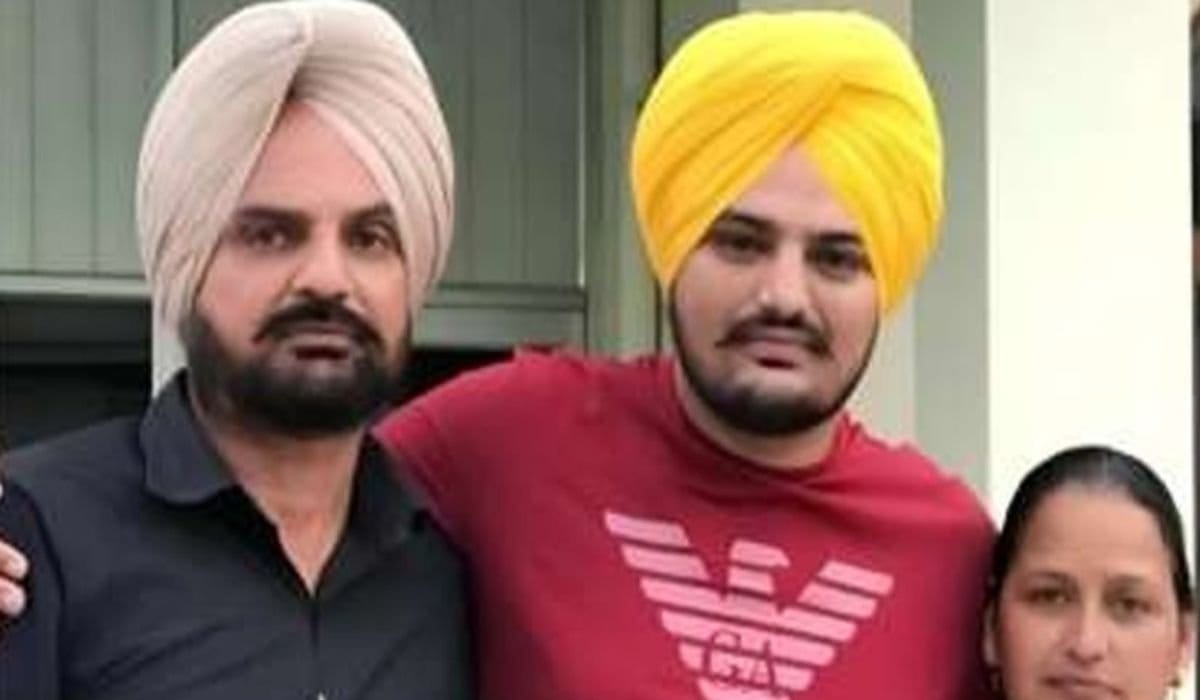 Sidhu Moosewala’s Memory Under Attack as Statue Shot in Sirsa
