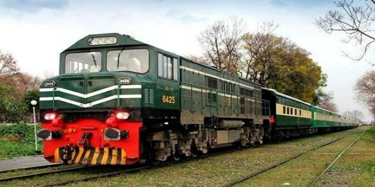 Pakistan Railways Announces Five Special Eidul Azha Trains