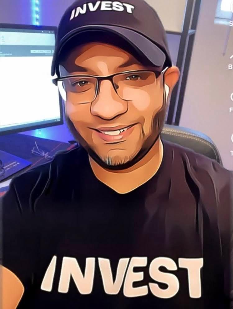 Adnan Hashmi: The Inspired Analyst for the World