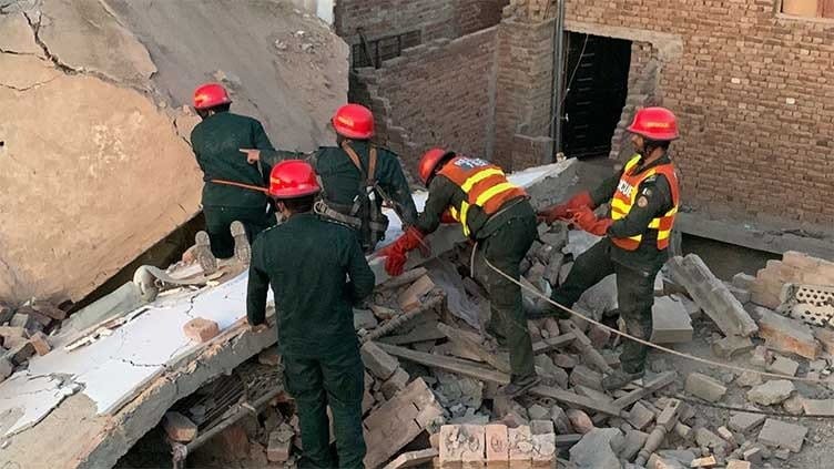Nine died and Three Injured as Residential Building Collapses
