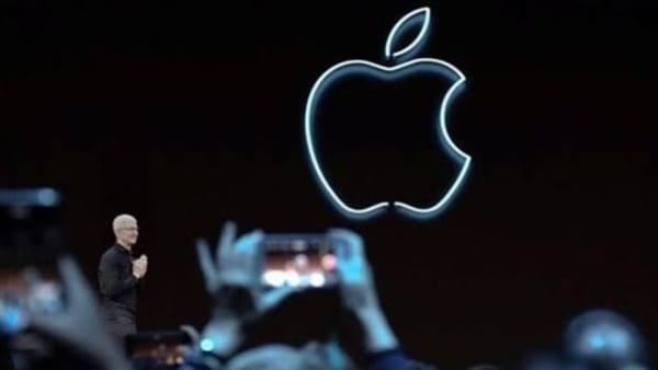 Apple May Raise iPhone 18 Prices as Memory Chip Costs Increase