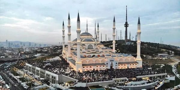 Govt Announces Student Trip to Türkiye