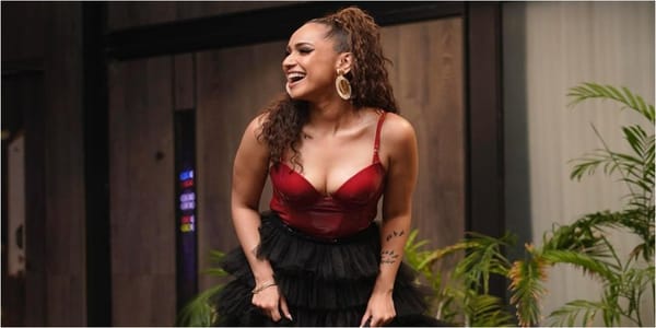 Faryal Mehmood Sparks Online Debate with Bold Dance Video