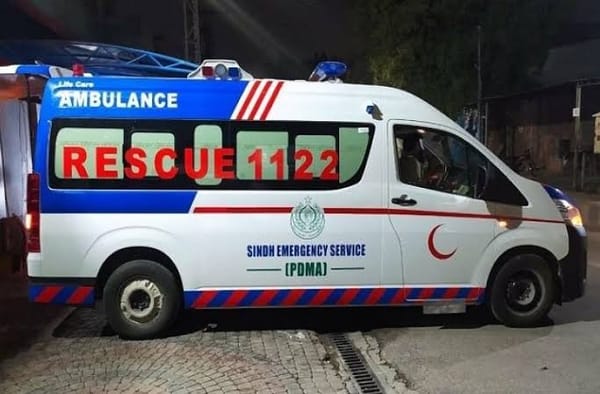 Fourteen Killed as Truck Overturns in Sargodha’s Kot Momin Area