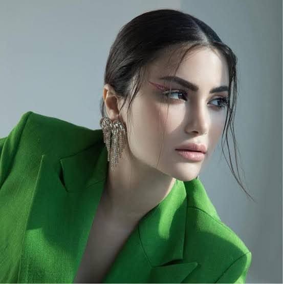 Egyptian Actress Hoda Eletreby
