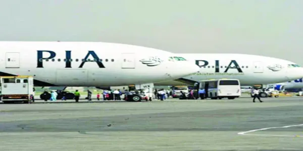 PIA Offers Discount on Paris Flights