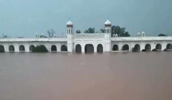 Rising Ravi Waters Breach Inner Sanctum of Sikh Shrine