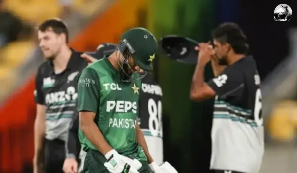 Kamran Akmal lashes out at Pakistan team