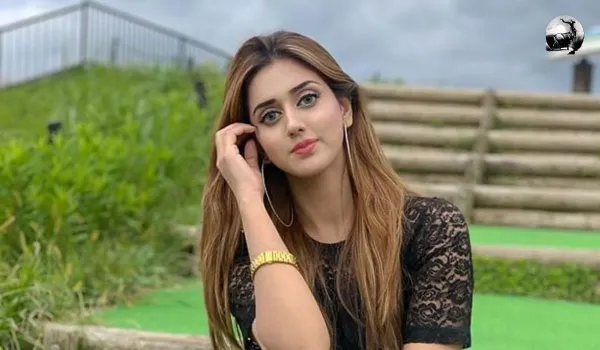 Jannat Mirza joins Peshawar Zalmi
