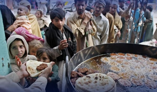 World Bank Warns Poverty Deepens in Pakistan