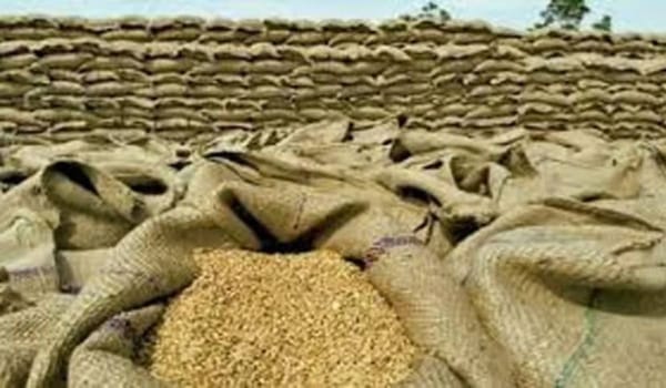 Govt Says Reserves Enough Despite Minor Gap