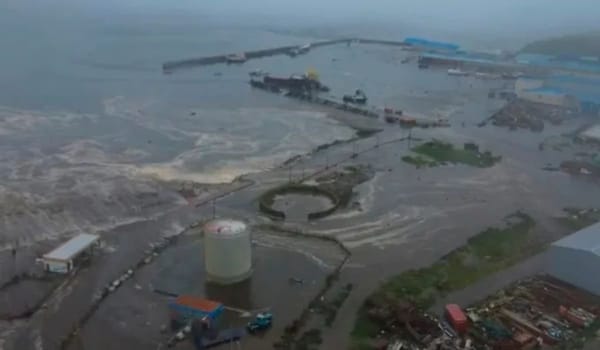 Massive Earthquake Jolts Kamchatka, Sparks Tsunami Alerts