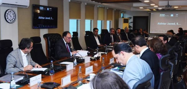 Pakistan Removes Ban on Gold Trade