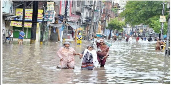 Lahore Receives 136mm Rainfall in 8 Hours, Most in Lakshmi Chowk