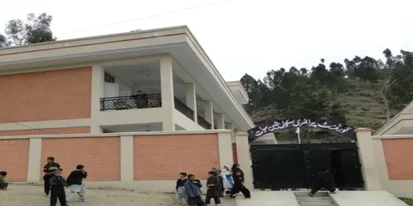 K-P Closes Schools After Flash Floods