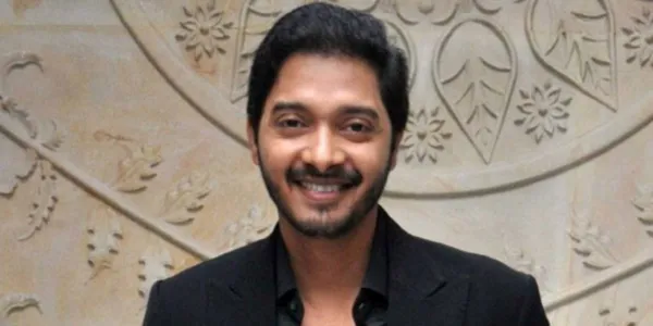 Shreyas Talpade 696x342 (1)