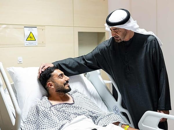 UAE Leader Visits Hospital, Wishes Speedy Recovery to Injured Patients