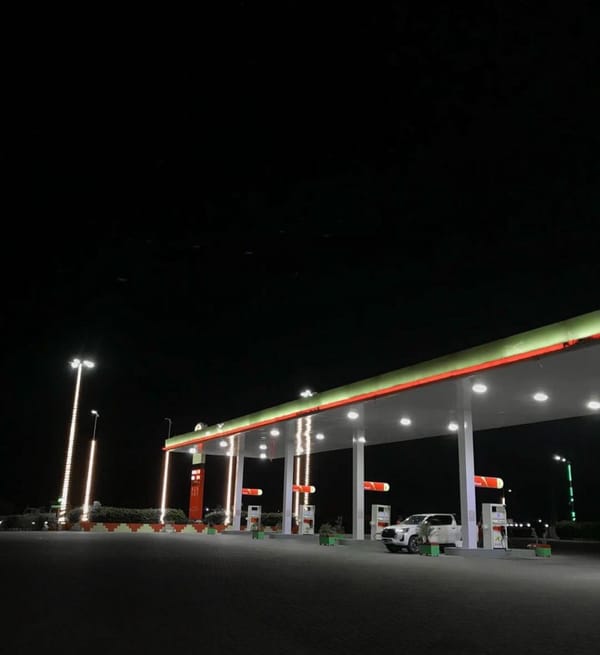 Pakistan's Fuel Pricing Scheme Under Scrutiny for IMF Loan Agreement