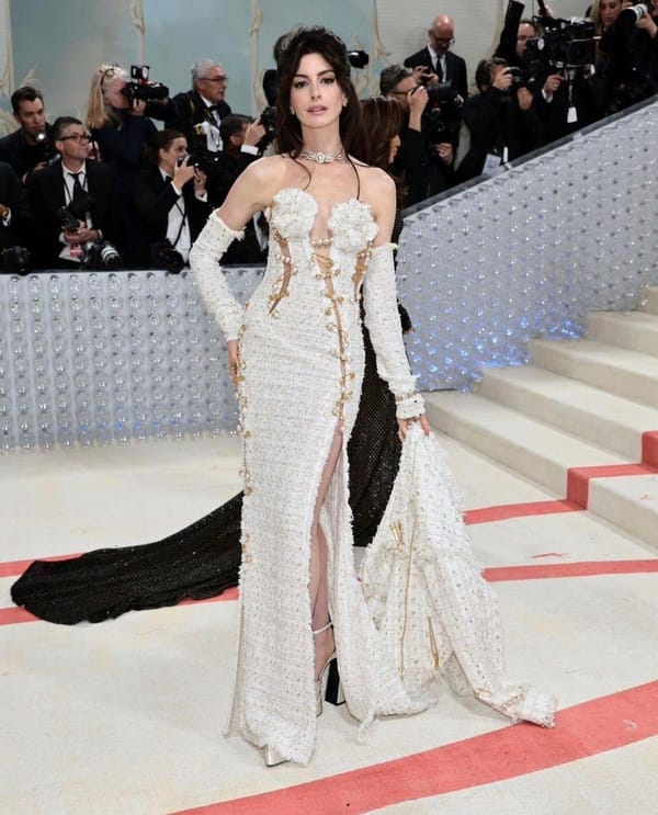 Anne Hathaway
