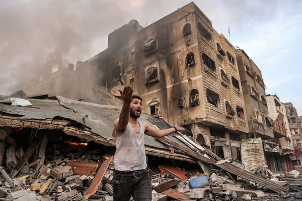 Israeli Shelling Kills 14 Palestinians in Gaza Refugee Camps