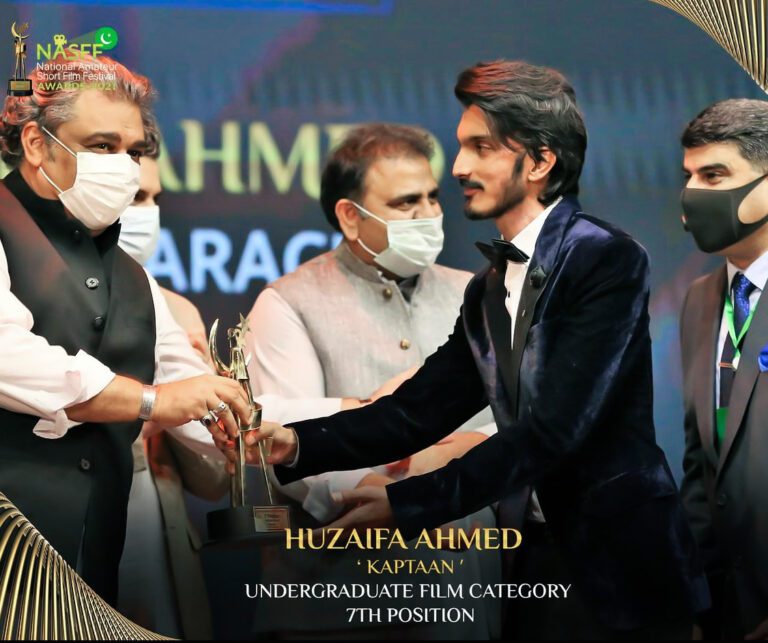 Huzaifa Ahmed wins an award for “Kaptaan”