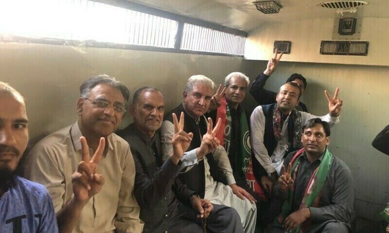 LHC orders release of PTI’s Qureshi, Umar, others held in ‘Jail Bharo Tehreek’