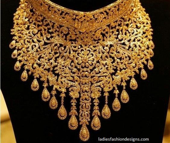 HEAVY LATEST GOLD NECKLACE
