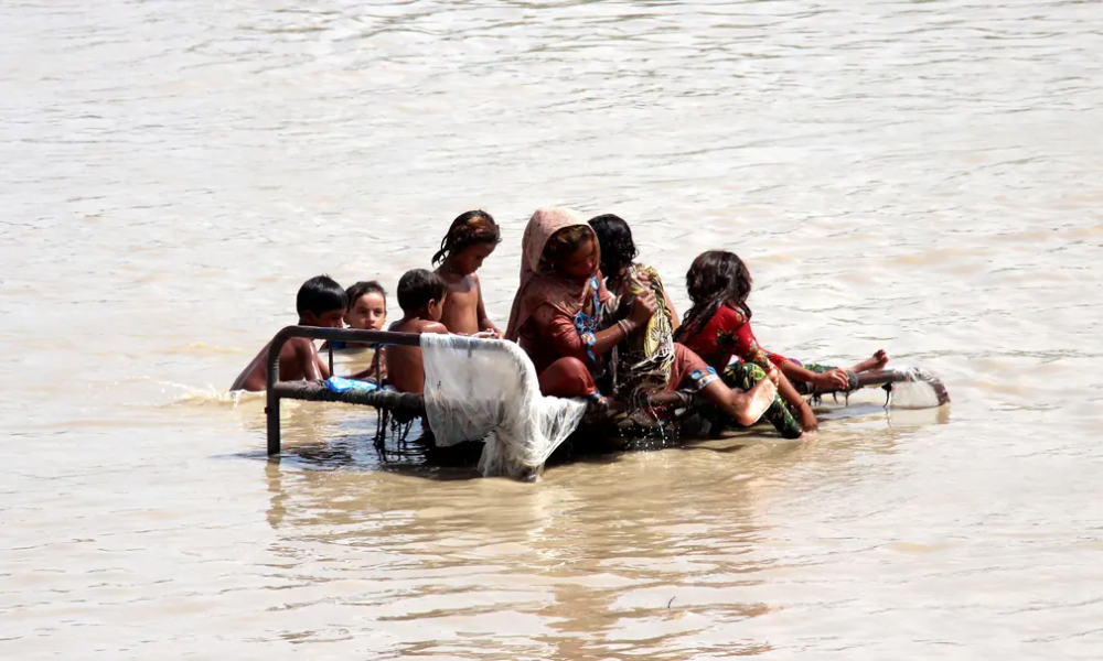 Pakistan floods cause devastation – in pictures