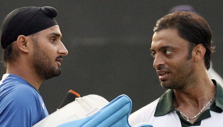 Watch: Shoaib Akhtar and Harbhajan Singh’s Hilarious Antics in Dubai Before Champions Trophy