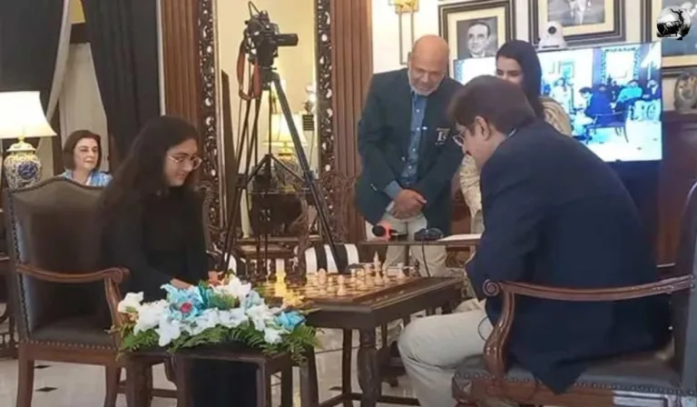 Junior Chess Champion Mehak Maqbool Defeats Sindh CM in Friendly Match