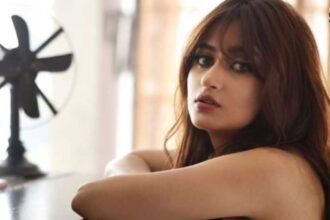 Sajal Aly Shares Glimpses of Her Free Moments