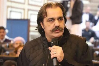 CM KP