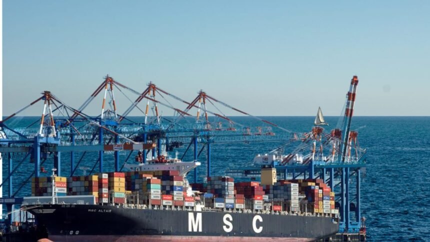 Largest ever container ship at Hutchison Ports