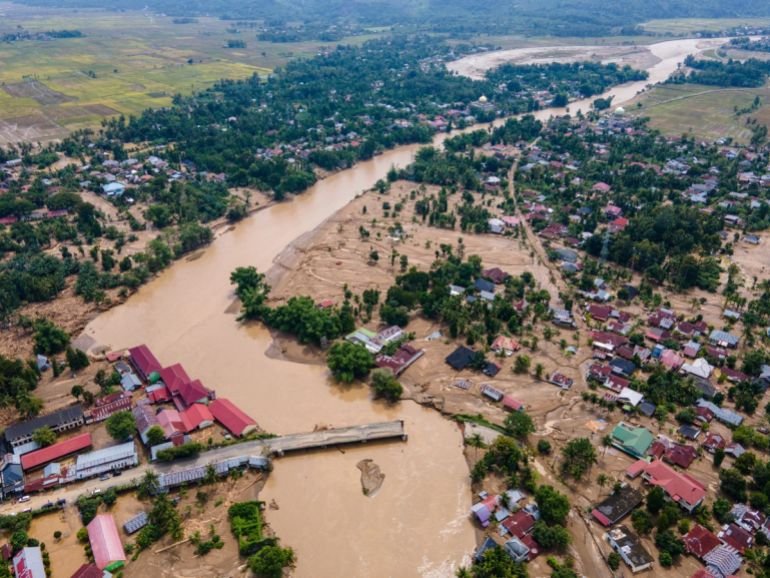 Deadly Floods Hit Indonesia