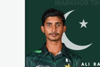 Wasim Akram Praises Young Fast Bowler Ali Raza